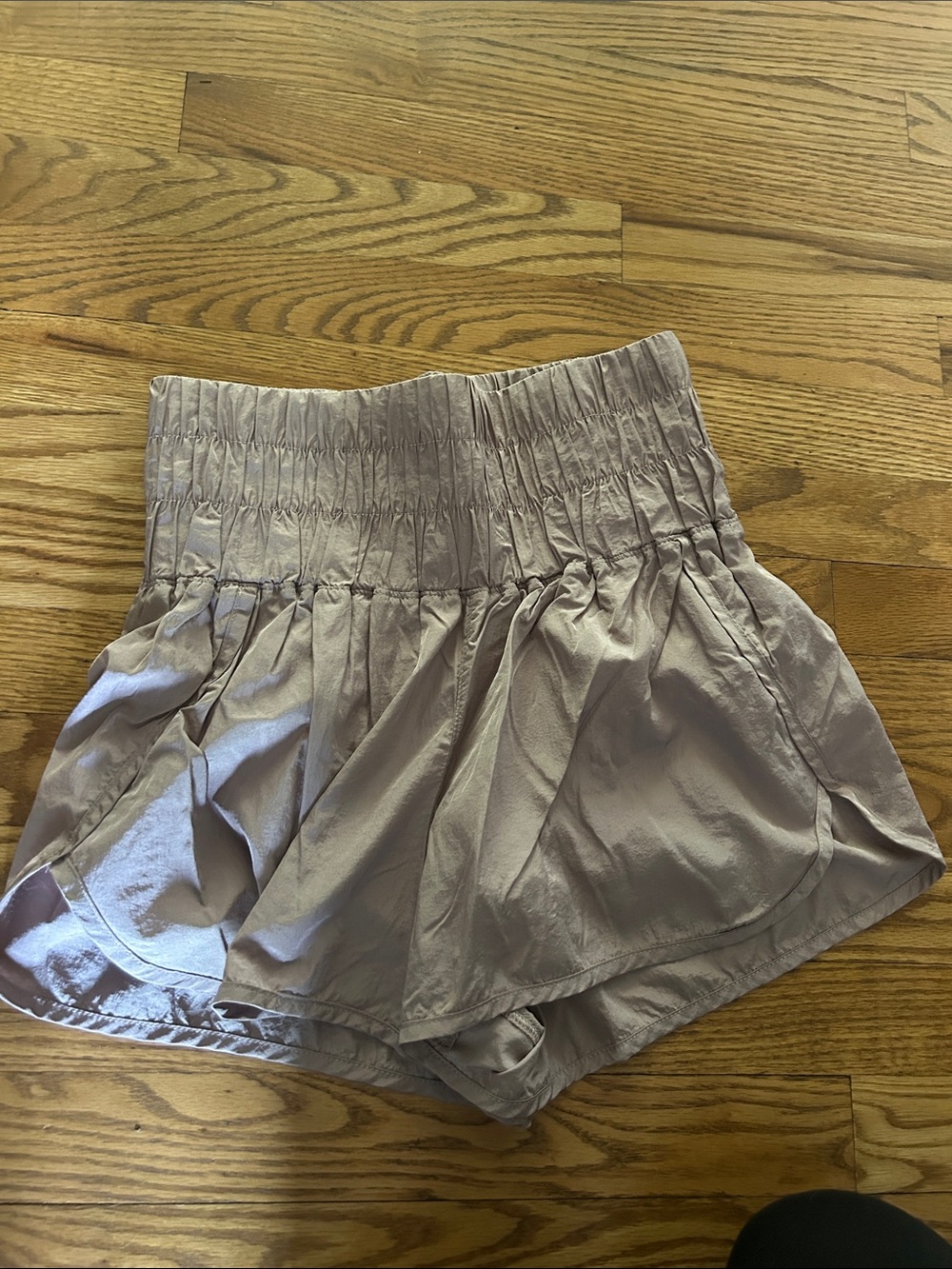 High-Waist Smocked Waistband Women Shorts - Taupe/Purple